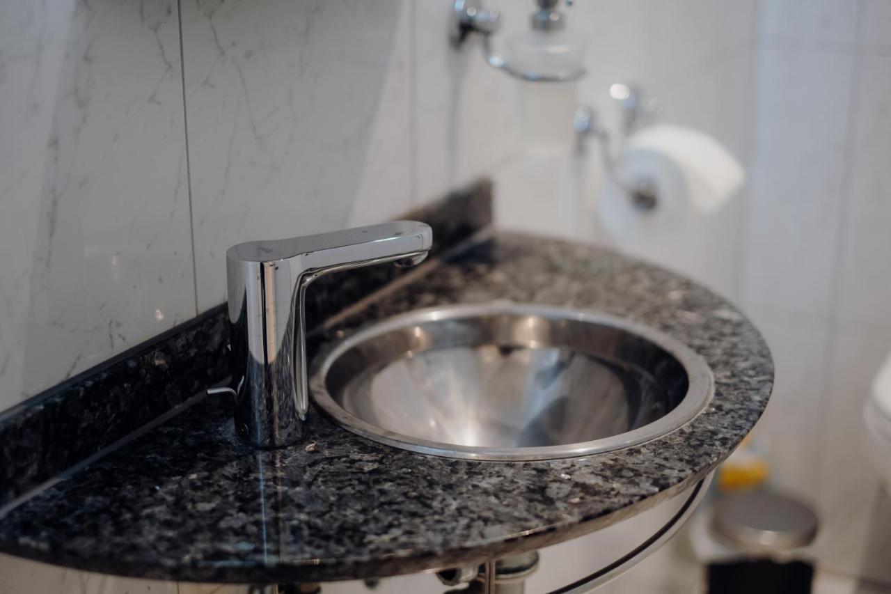 Appartement Luxurioese Und Stilvolle In Bester Lage Bremens *